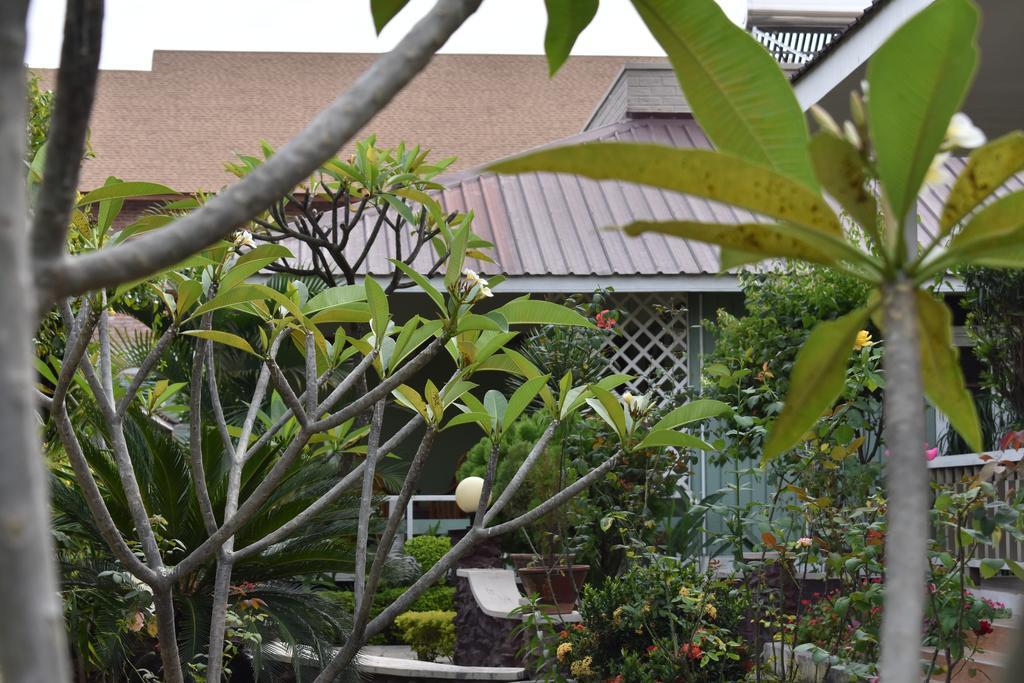 Paradise Hotel Nyaung Shwe Inle Lake Dış mekan fotoğraf