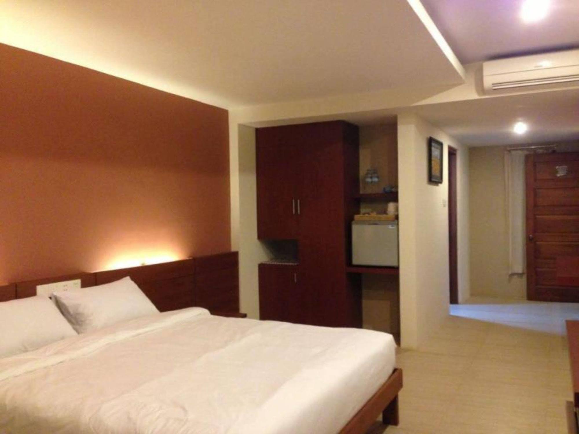 Paradise Hotel Nyaung Shwe Inle Lake Dış mekan fotoğraf