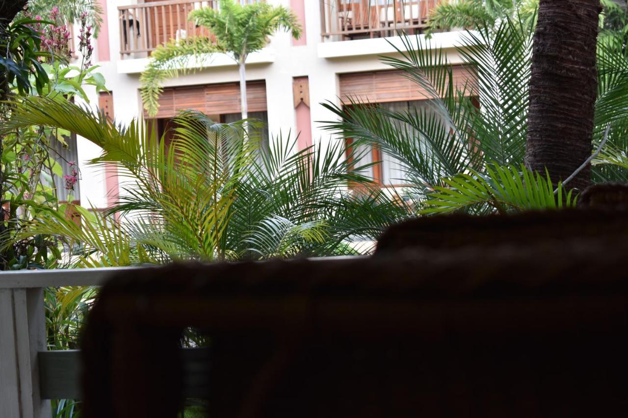 Paradise Hotel Nyaung Shwe Inle Lake Dış mekan fotoğraf